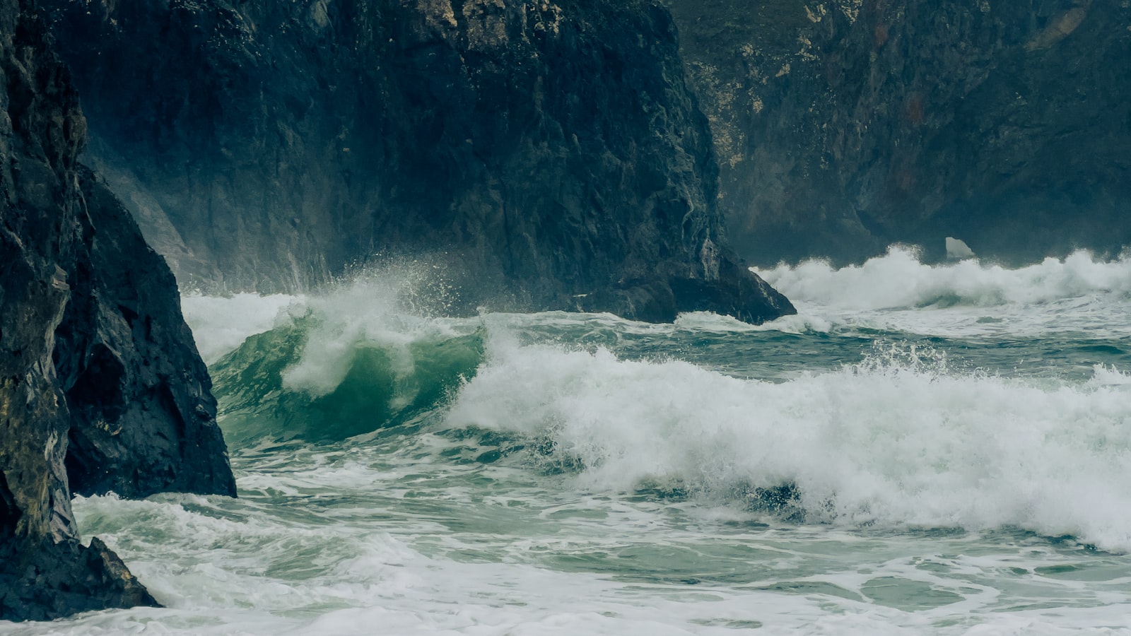 Waterfront Property Insurance in Connecticut: What It Covers Beyond a Standard Homeowners Policy