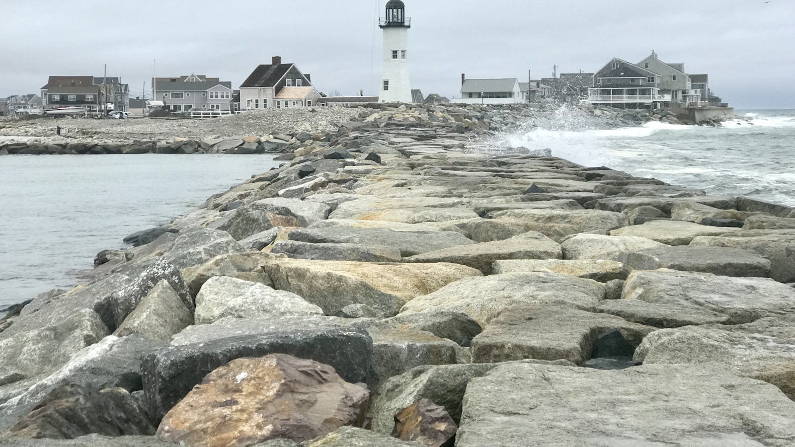 Connecticut lighthouse on rocky shore